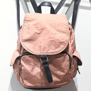 Mid-Size Backpack 💮